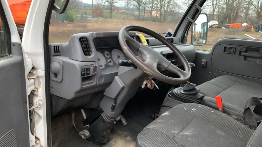 PIATTAFORMA SU AUTOMEZZO SOCAGE