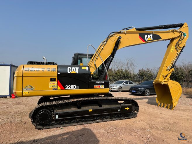 CAT 320D2L crawler excavator