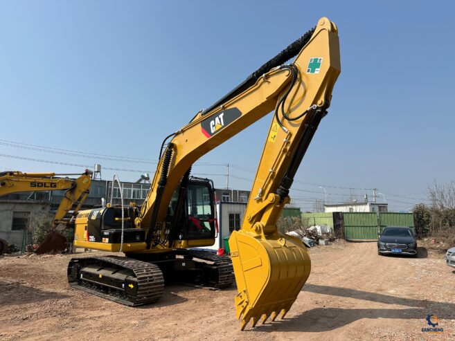 CAT 320D2L crawler excavator