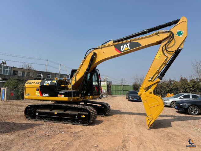 CAT 320D2L crawler excavator