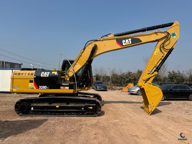 CAT 320D2L crawler excavator