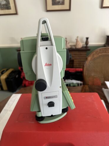 LEICA TS06 + 2014
