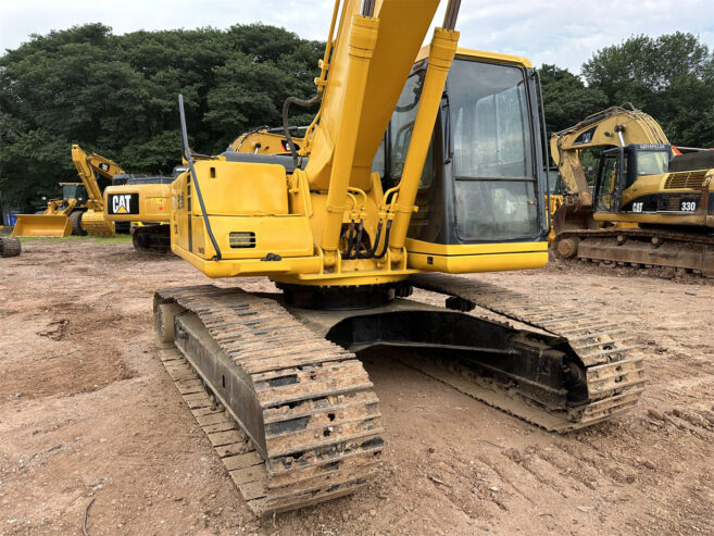 Used Komatsu PC200-6 crawler excavator