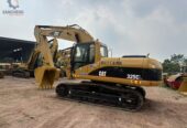 Caterpillar 325CL crawler excavator