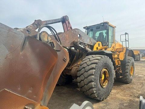 Volvo L220H Wheel Loader – 2014