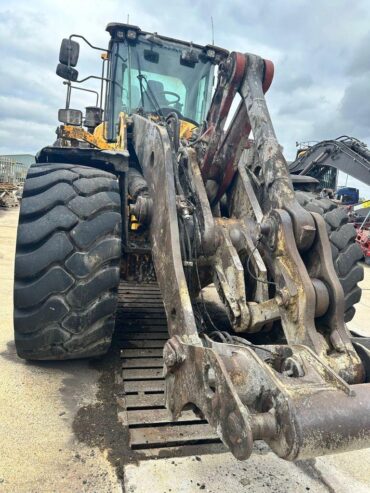 Volvo L220H Wheel Loader – 2014