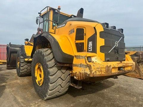 Volvo L220H Wheel Loader – 2014