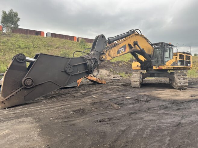 Caterpillar CAT 385C ME Demolition Rig – 2010
