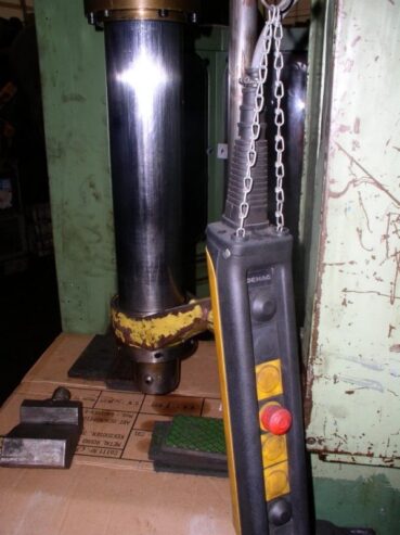 Single Column Press – Hydraulic