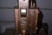 Toggle Press – Single Column