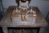 Toggle Press – Single Column