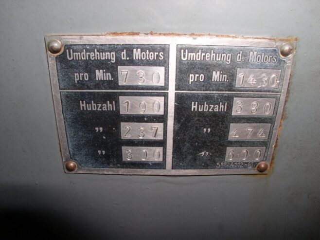 Gear Shaping Machine
