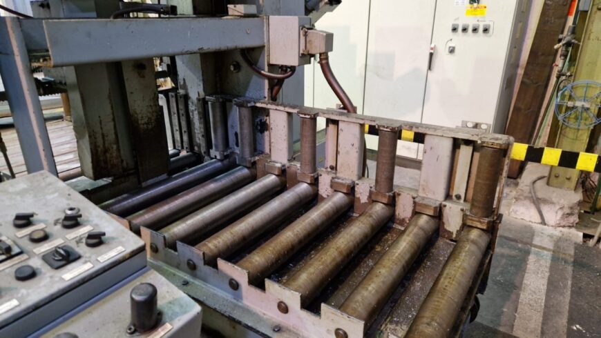 Band Saw – Automatic