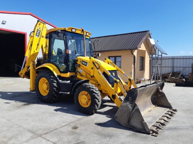 JCB 3CX Backhoe Loader – 2007 | 3,777 Hours | Impeccable Condition