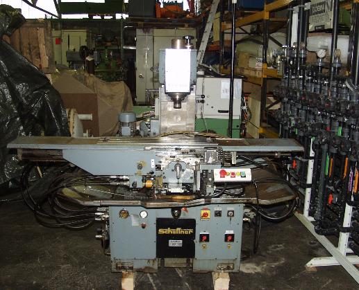 Universal Milling Machine