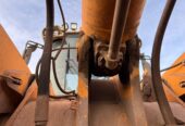 Liebherr L586 Wheel Loader – 2011