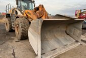 Liebherr L586 Wheel Loader – 2011