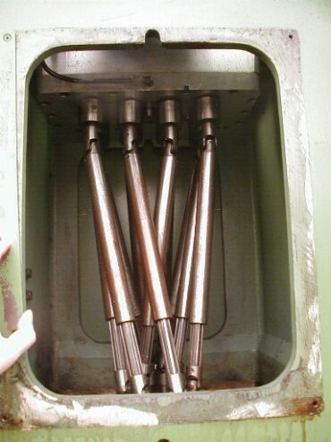 Tapping Machine