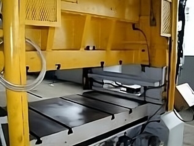 Eccentric Press – Double Column