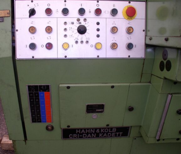 Thread-Turning Lathe
