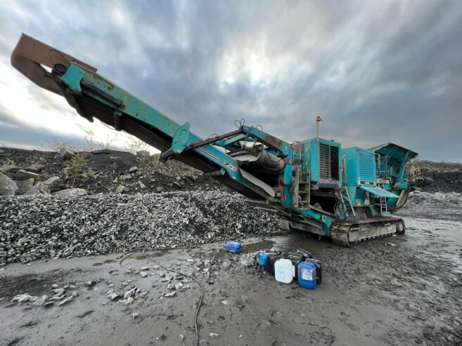 Powerscreen Premiertrak XR400 Crusher – 2011