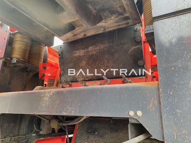 Sandvik QI341HS Impact Crusher (Fire Damaged For Breaking)